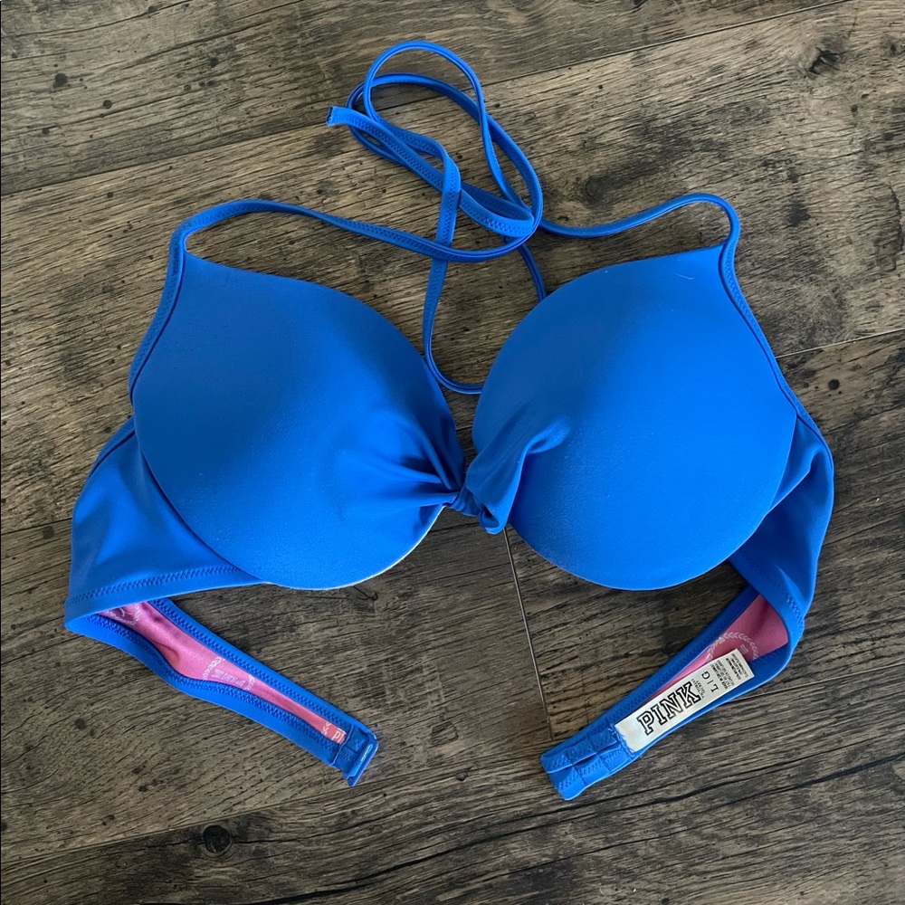 Victoria’s Secret bikini top